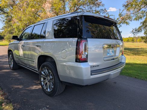 Used 2016 GMC Yukon Denali w/ Open Road Package image 15