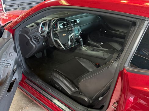 Used 2014 Chevrolet Camaro SS w/ RS Package RWD image 21