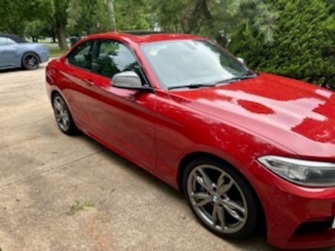 Used 2015 BMW M235i Coupe RWD image 1