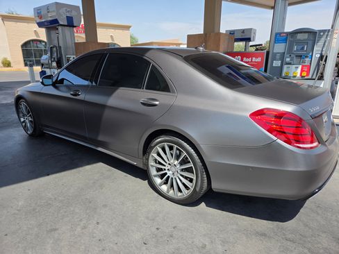 Used 2014 Mercedes-Benz S 550 Sedan image 2