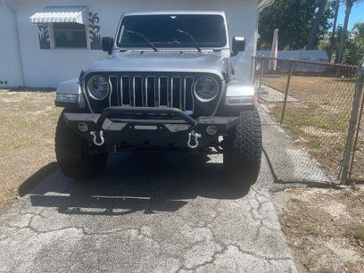 Used 2019 Jeep Wrangler Unlimited Sahara