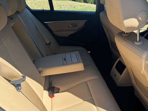 Used 2017 BMW 330i xDrive Sedan image 23