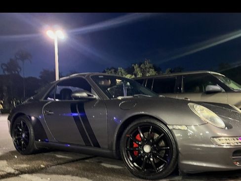 Used 2008 Porsche 911 Cabriolet image 11
