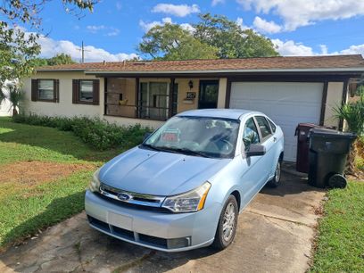 Used 2009 Ford Focus SE