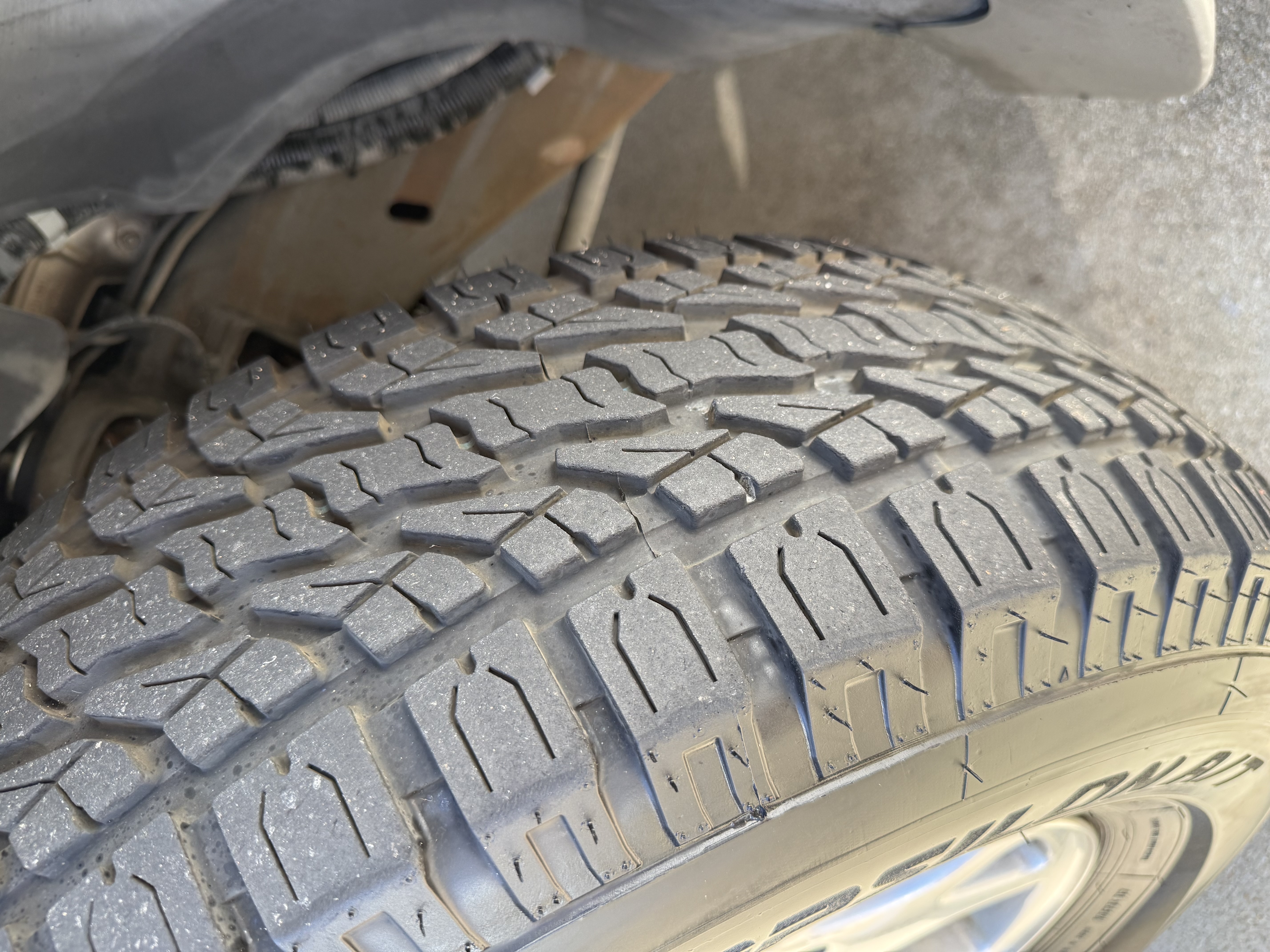 Used 2002 Chevrolet Tahoe Z71 AWD/4WD image 16
