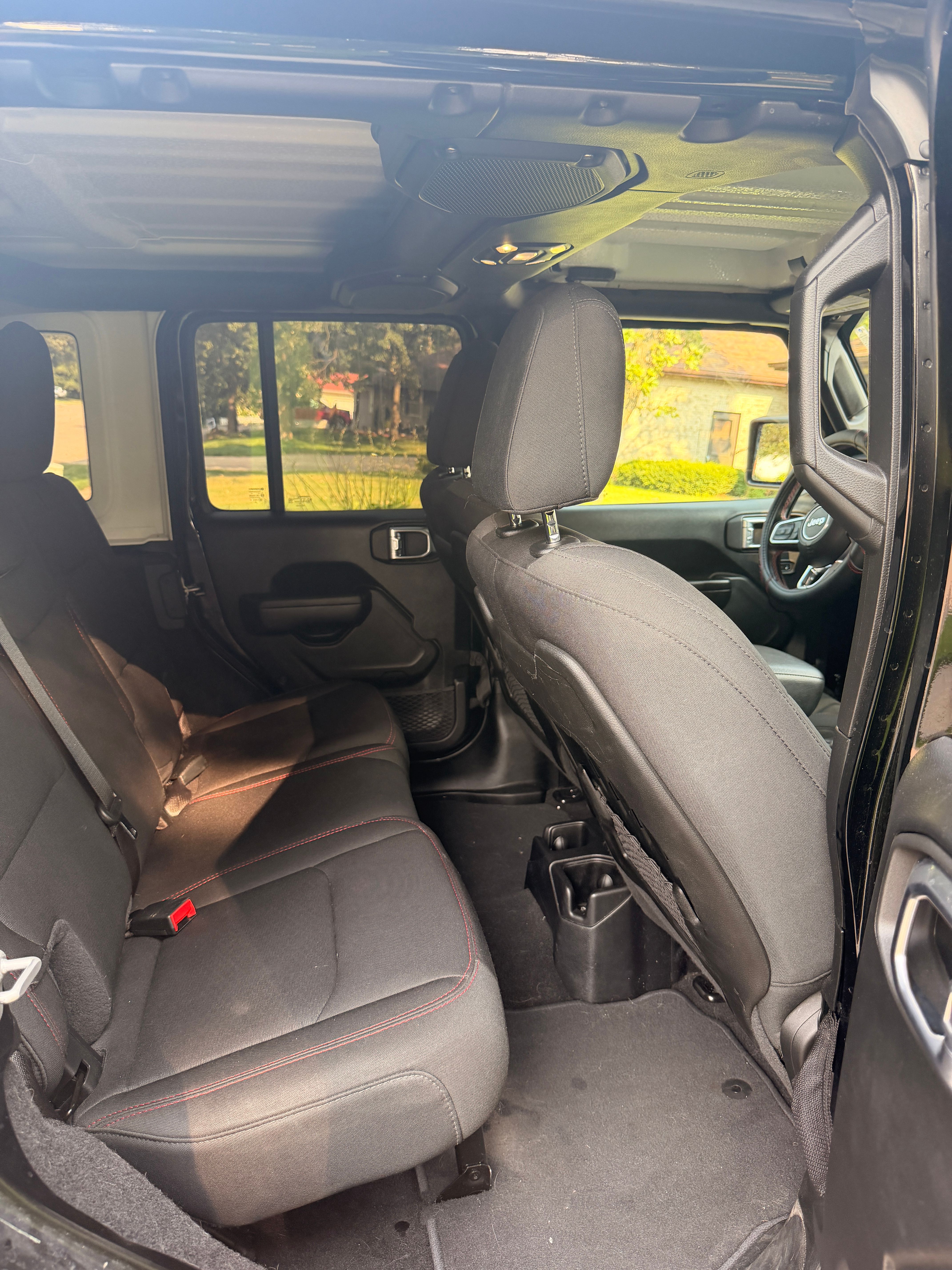 Used 2021 Jeep Wrangler Unlimited Rubicon AWD/4WD image 14