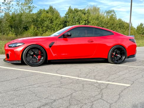 Used 2025 BMW M4 xDrive Competition w/ Carbon Package image 6