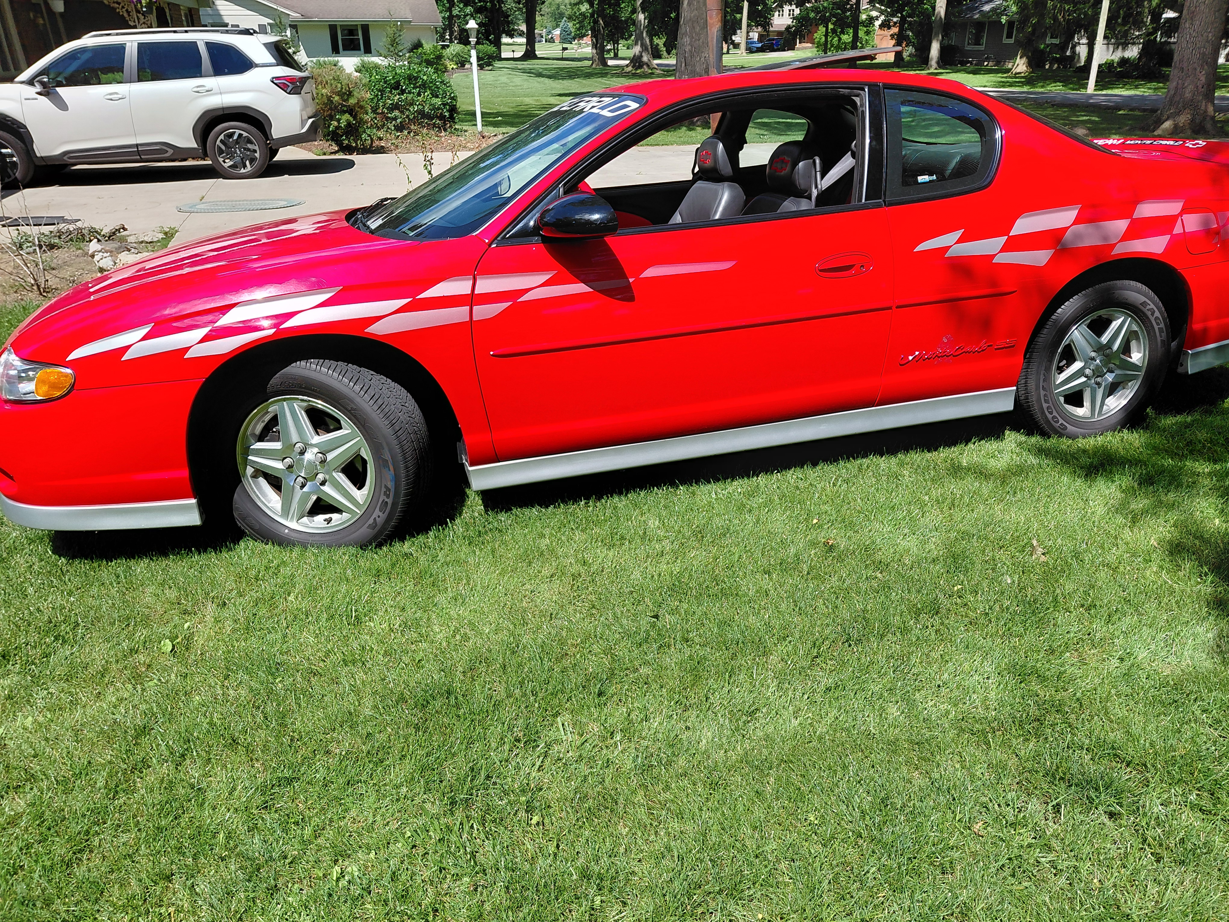 Used 2000 Chevrolet Monte Carlo SS FWD image 2