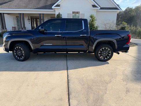 Used 2025 Toyota Tundra Limited image 2