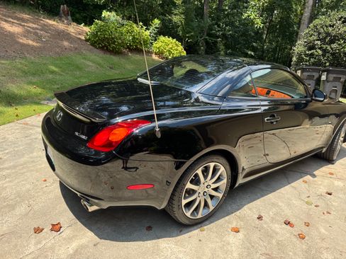Used 2002 Lexus SC 430 Convertible image 9