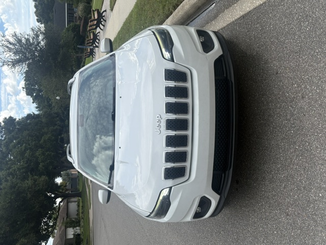 Used 2019 Jeep Cherokee Latitude Plus w/ Trailer Tow Group AWD/4WD image 18