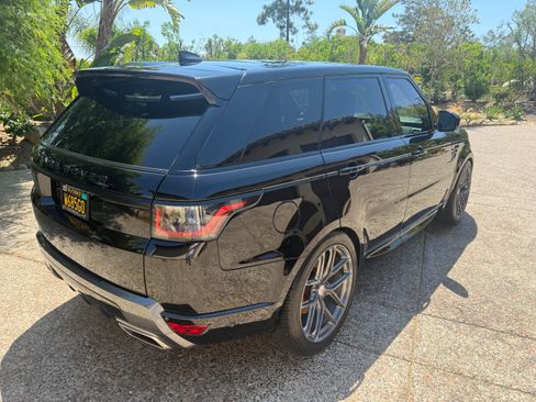 Used 2019 Land Rover Range Rover Sport HSE AWD/4WD image 12
