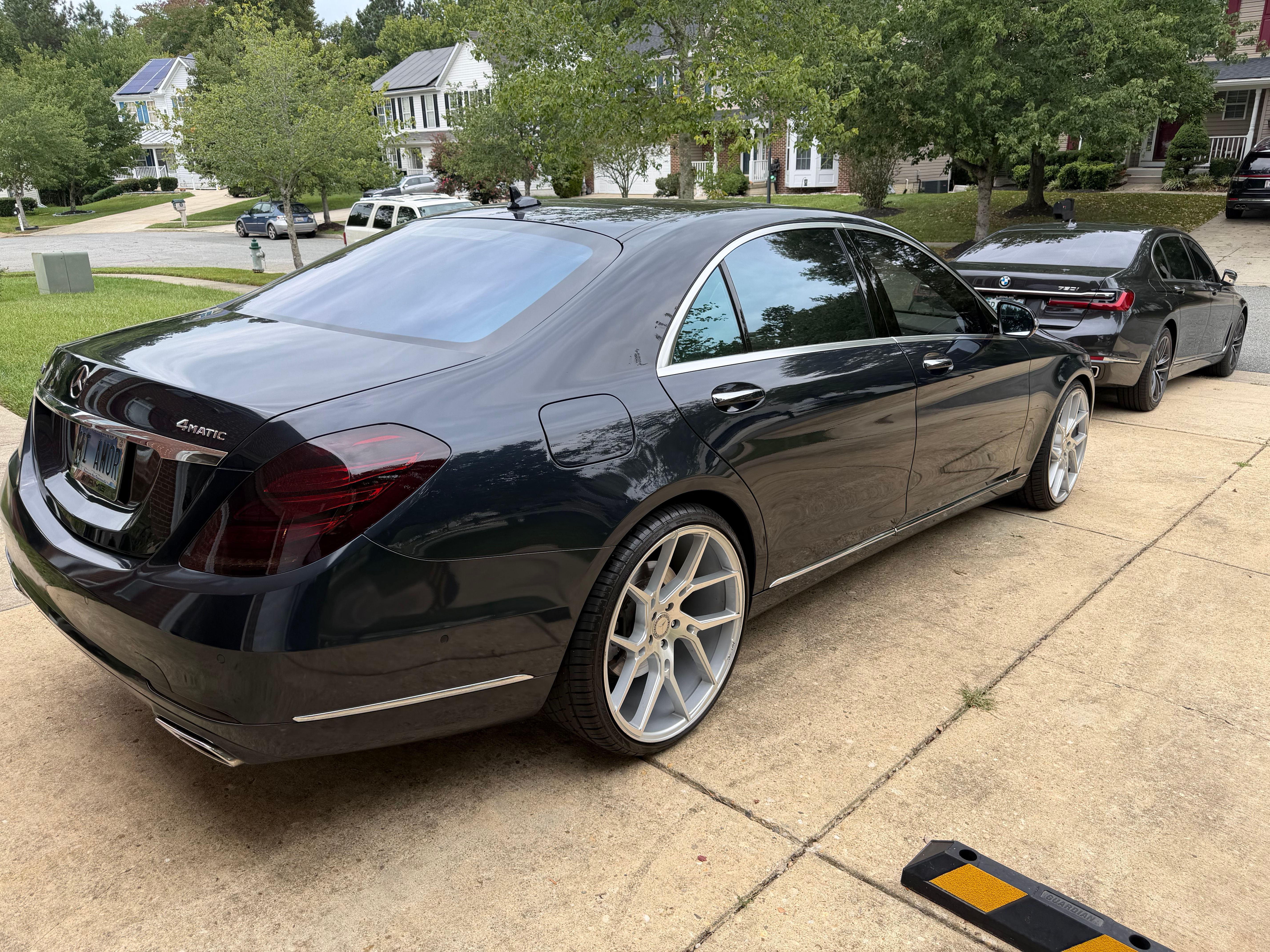 Used 2015 Mercedes-Benz S 550 4MATIC Sedan image 5