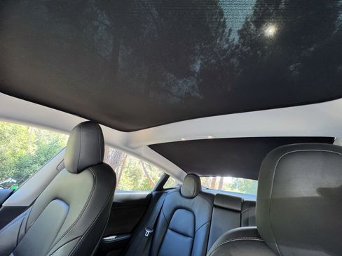 Used 2021 Tesla Model 3 Long Range image 18