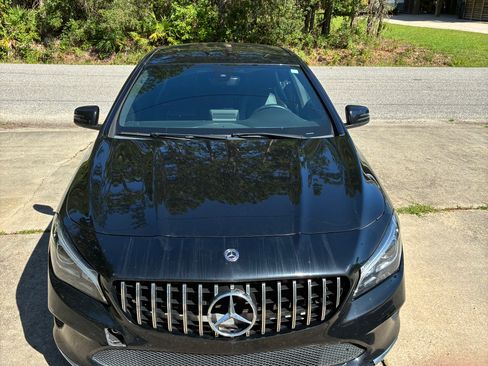 Used 2019 Mercedes-Benz CLA 250 4MATIC image 2