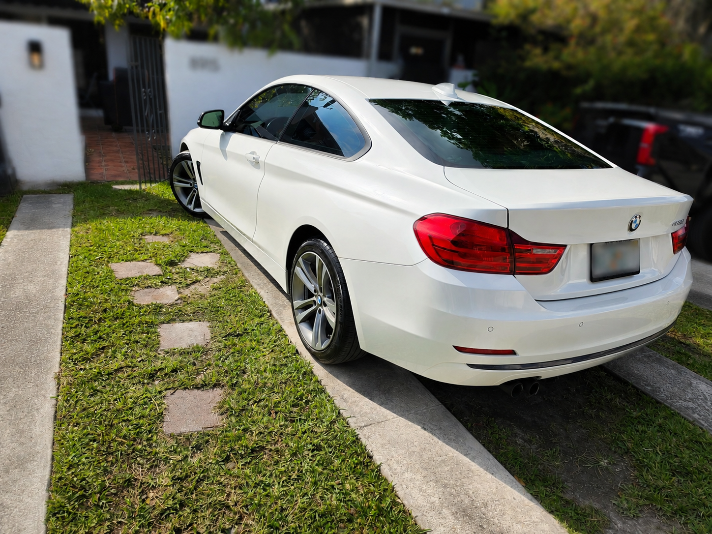 Used 2015 BMW 428i Coupe RWD image 2