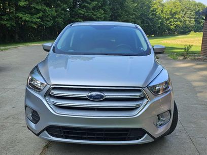 Used 2019 Ford Escape SE