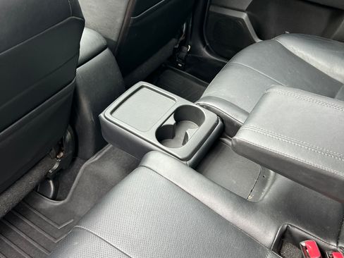 Used 2013 Subaru Forester 2.5X Limited image 18