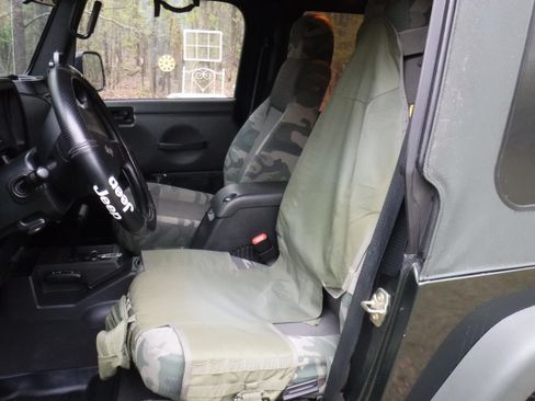 Used 2005 Jeep Wrangler X w/ Willys Edition Group image 13