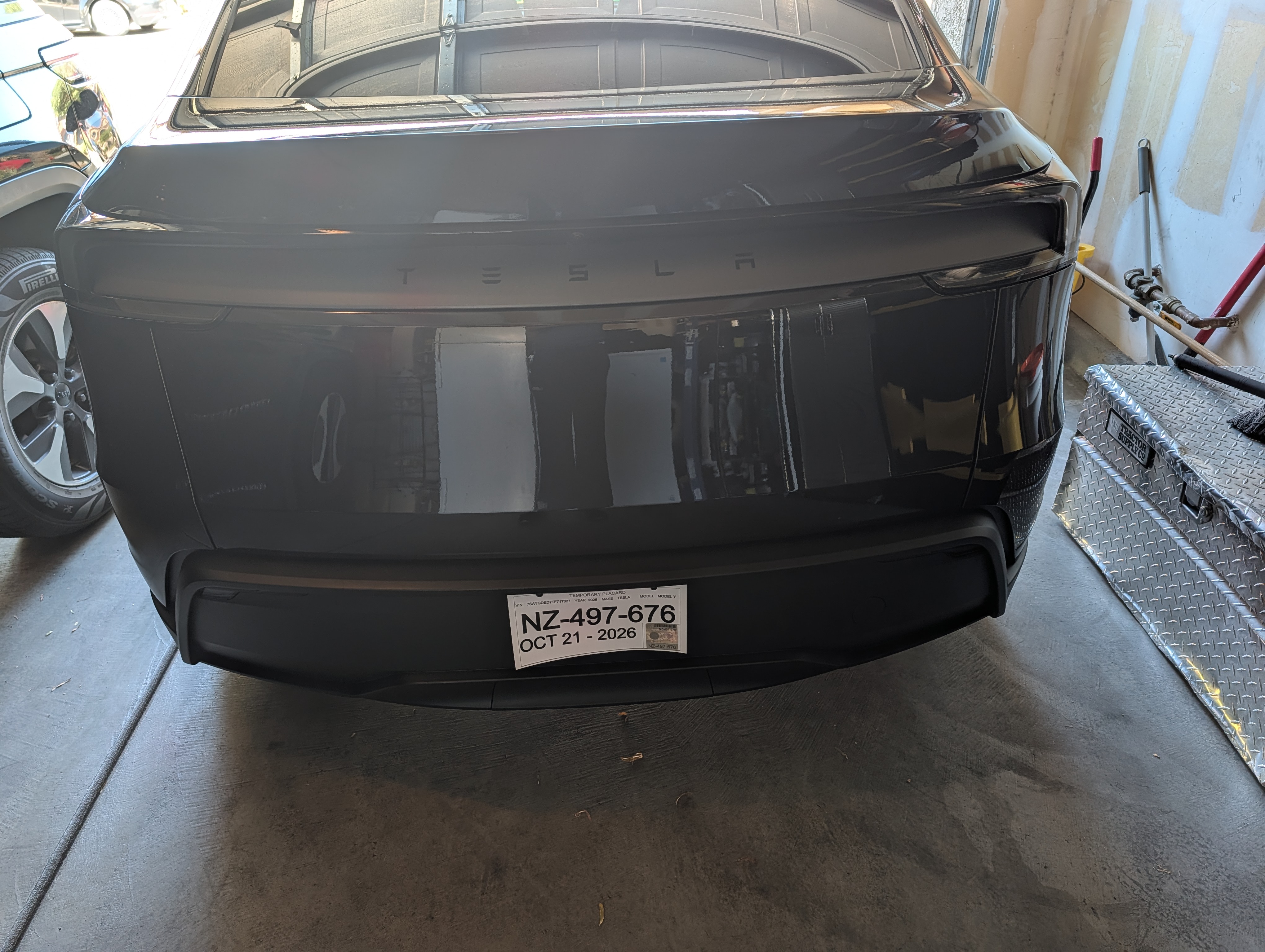 Used 2026 Tesla Model Y Long Range RWD image 12