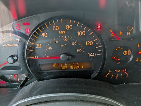 Used 2006 Nissan Armada SE w/ (H01) Bose Pkg image 12