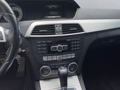 Used 2014 Mercedes-Benz C 250 Sedan image 12