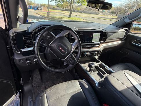 Used 2023 GMC Sierra 1500 Elevation w/ Elevation Premium Package image 13