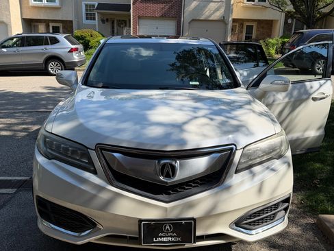 Used 2016 Acura RDX AWD w/ Technology Package image 2