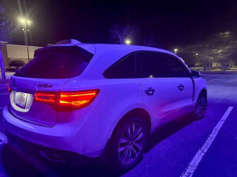 Used 2016 Acura MDX SH-AWD w/ Technology Package image 4