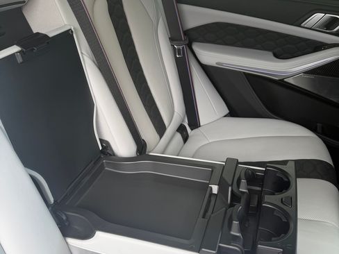 Used 2020 BMW X5 M Competition w/ Executive Package image 21