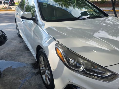 Used 2019 Hyundai Sonata SEL FWD image 2