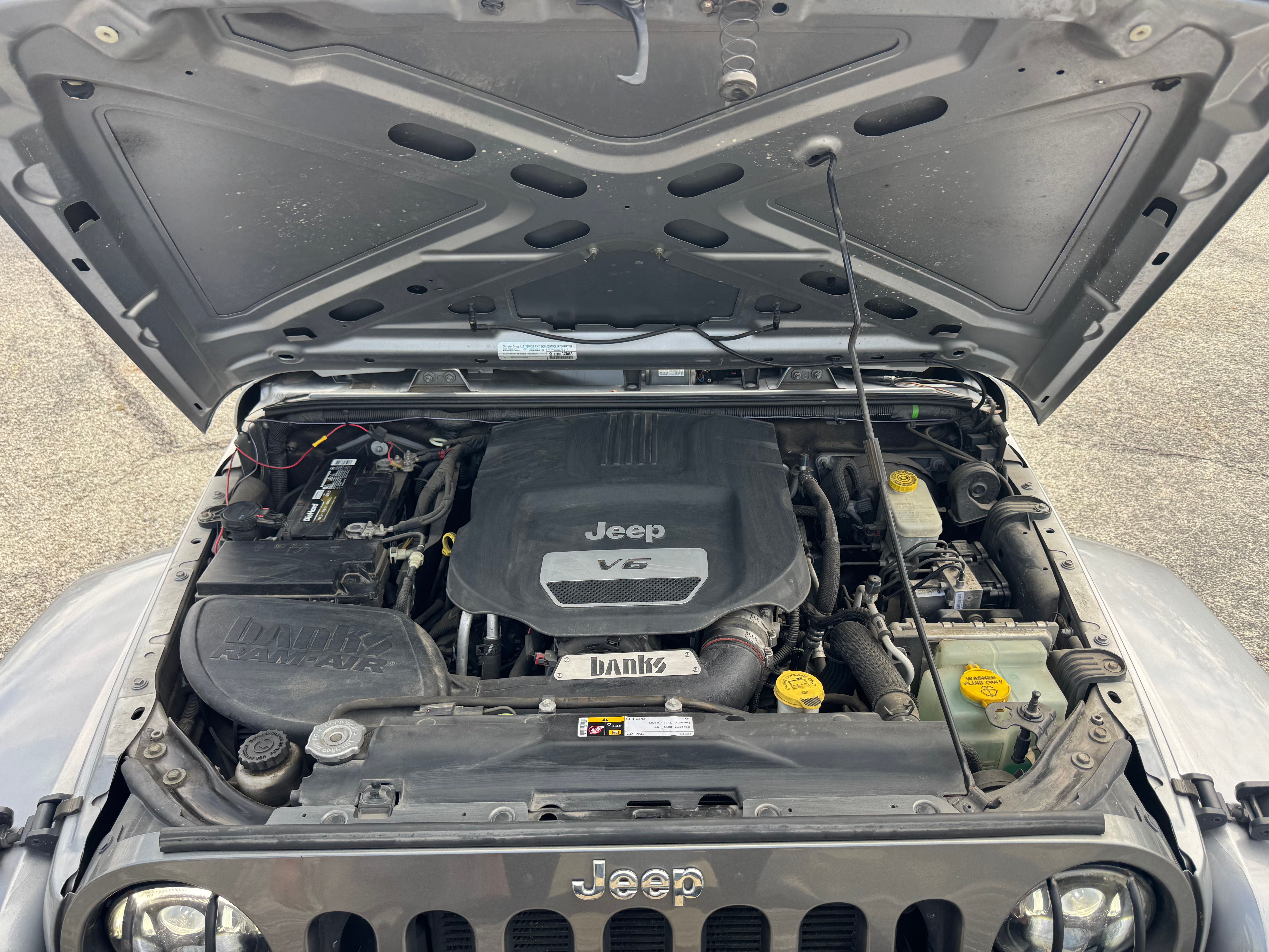 Used 2015 Jeep Wrangler Unlimited Sport AWD/4WD image 16
