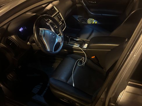 Used 2018 Nissan Altima 2.5 SR image 11