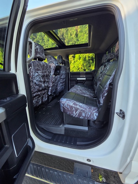 Used 2017 Ford F350 Lariat w/ Camper Package AWD/4WD image 8