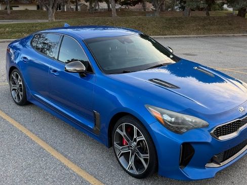 Used 2018 Kia Stinger GT image 4