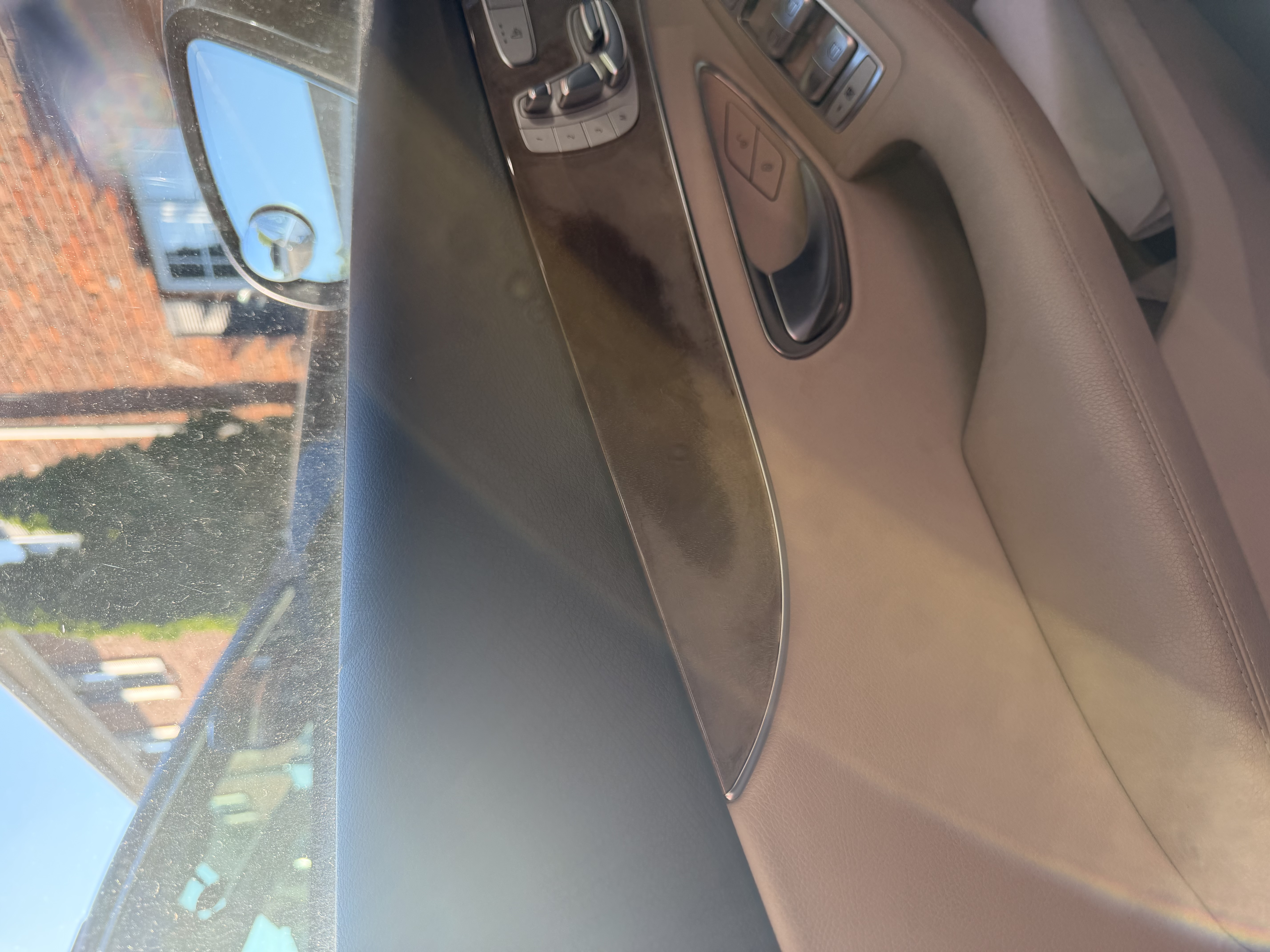 Used 2017 Mercedes-Benz C 300 4MATIC Sedan image 16