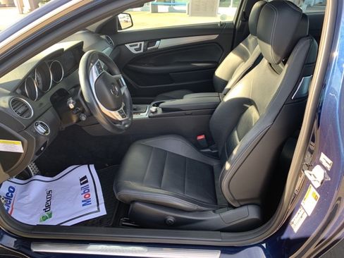 Used 2014 Mercedes-Benz C 350 4MATIC Coupe image 4