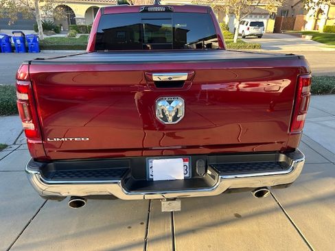 Used 2022 RAM 1500 Limited image 6