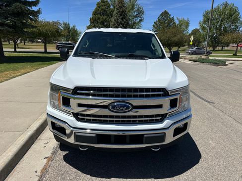 Used 2019 Ford F150 XLT w/ Equipment Group 302A Luxury AWD/4WD image 4