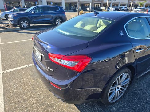 Used 2015 Maserati Ghibli Sedan 4D image 6