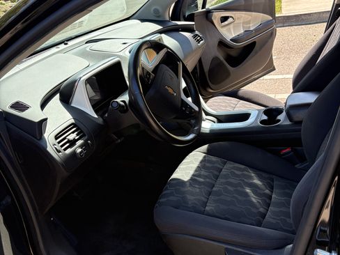 Used 2013 Chevrolet Volt w/ Enhanced Safety Package 1 FWD image 13