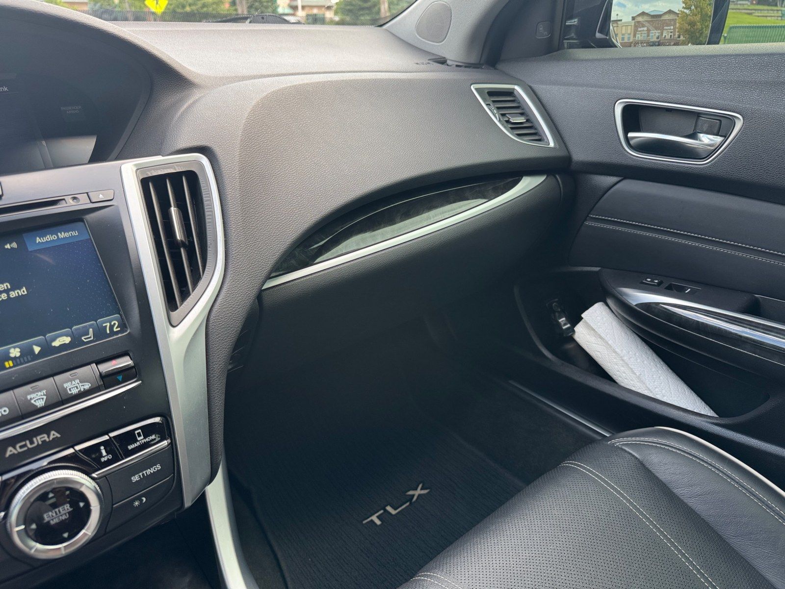 Used 2018 Acura TLX w/ Technology Package AWD/4WD image 8