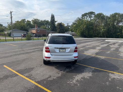 Used 2009 Mercedes-Benz ML 350 4MATIC image 2