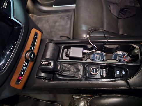 Used 2016 Volvo XC90 T6 Inscription image 14