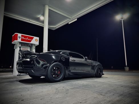 Used 2019 Chevrolet Camaro SS image 5