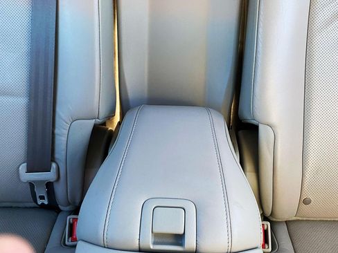 Used 2010 Lexus RX 350 AWD image 16