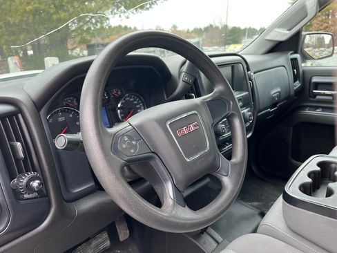 Used 2018 GMC Sierra 1500 4x4 Crew Cab w/ Sierra Convenience Package image 5