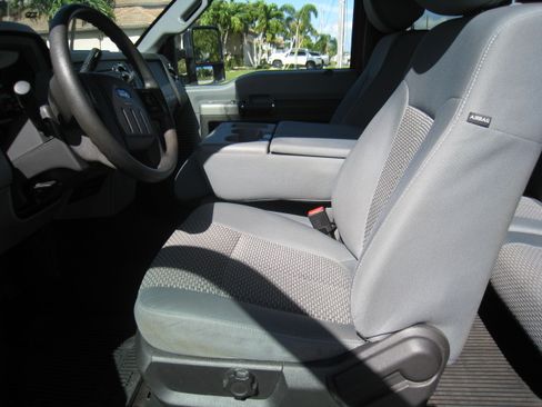 Used 2014 Ford F250 XLT image 6