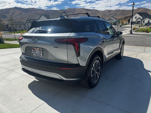 Used 2024 Chevrolet Blazer EV LT image 8