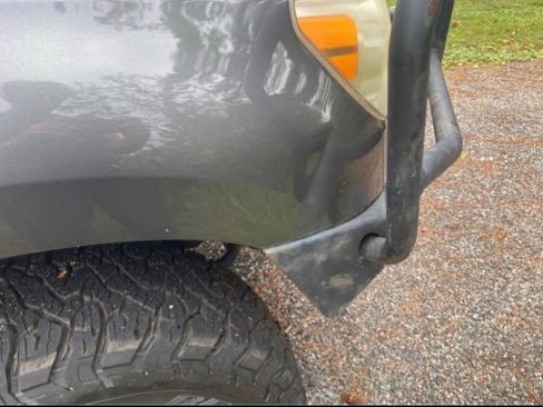 Used 2011 Toyota Tundra 4x4 Double Cab image 11